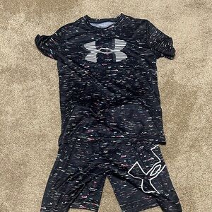 Under Armour set Shorts and tee DriFit
